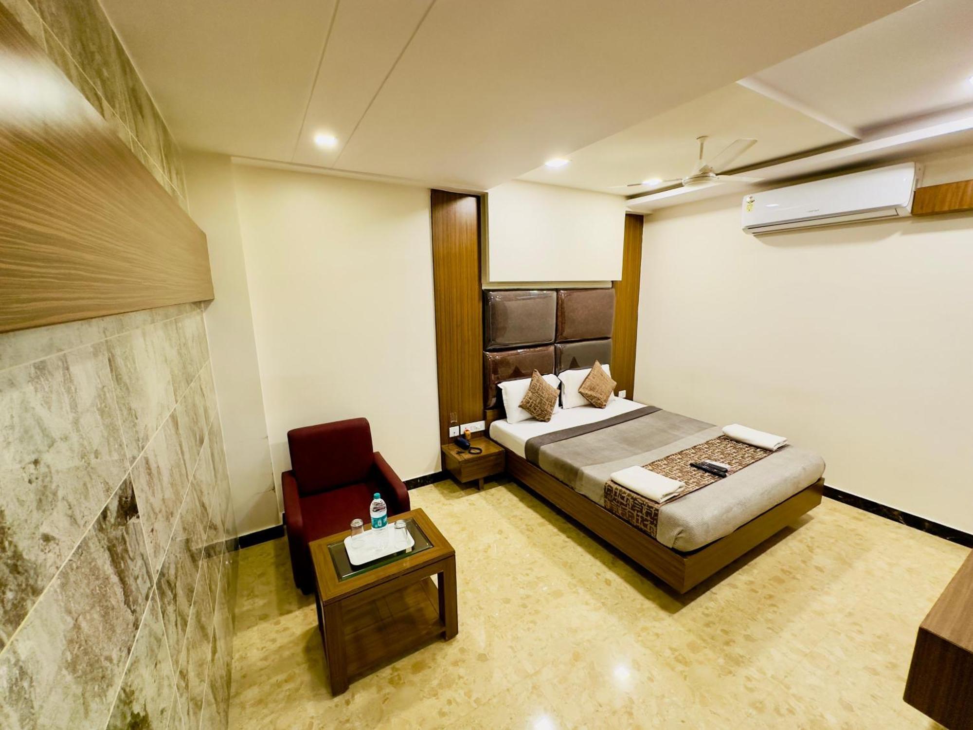 Sheraton Grande At Puratchi Thalaivar Dr Mgr Central Railway Station Chennai Exterior foto