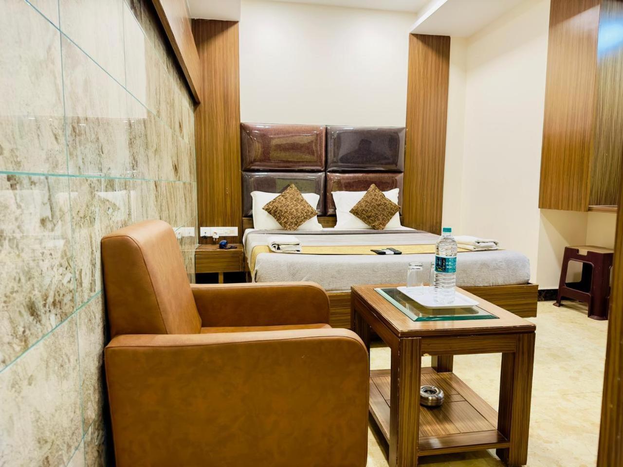 Sheraton Grande At Puratchi Thalaivar Dr Mgr Central Railway Station Chennai Exterior foto