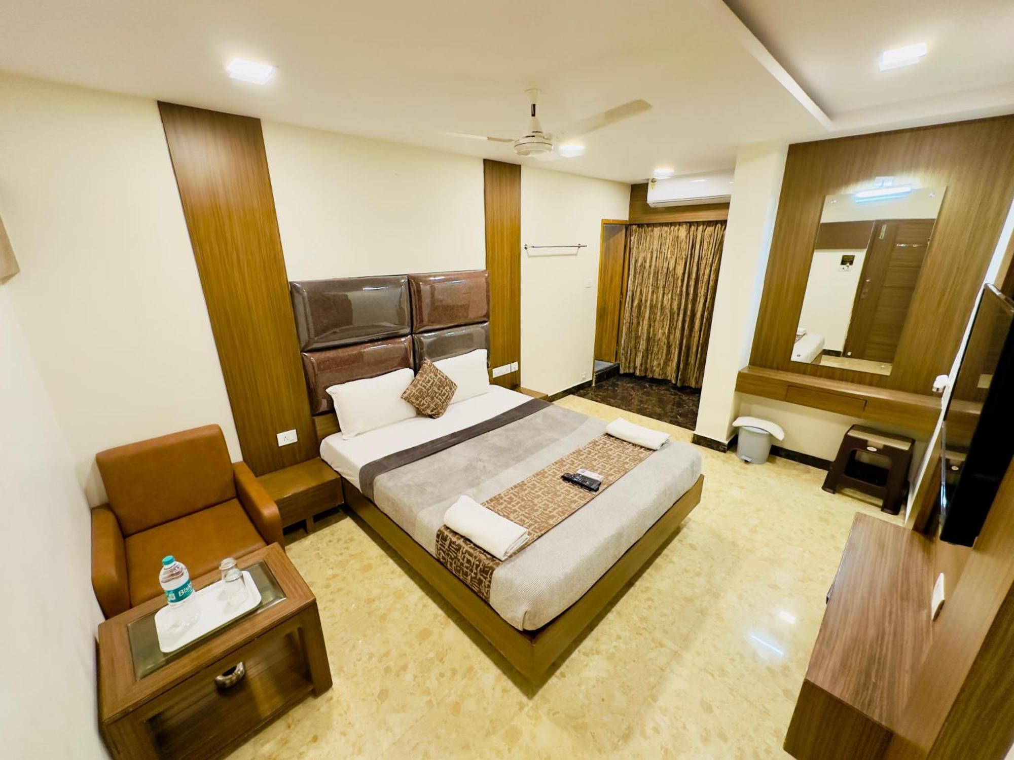 Sheraton Grande At Puratchi Thalaivar Dr Mgr Central Railway Station Chennai Exterior foto