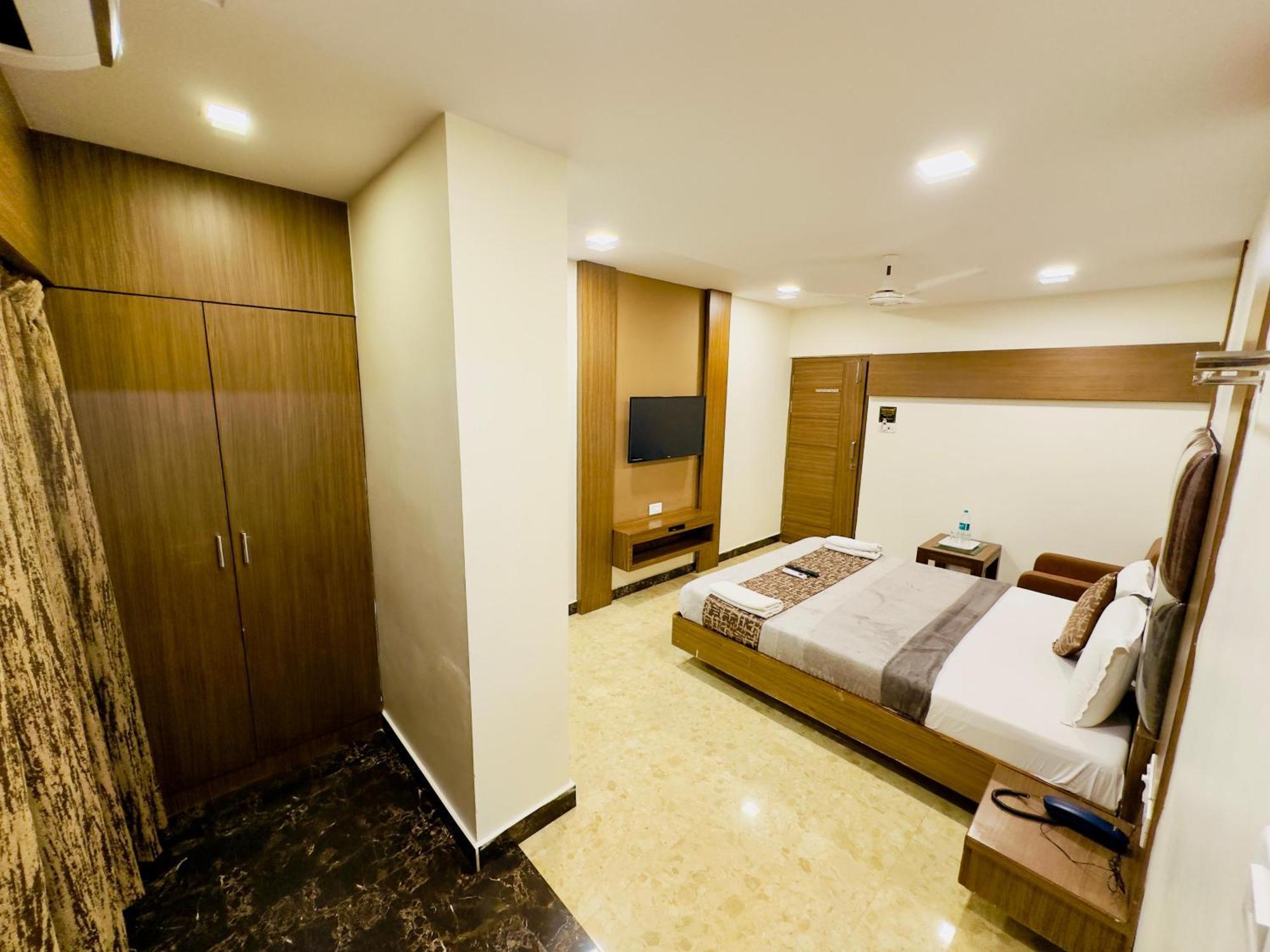 Sheraton Grande At Puratchi Thalaivar Dr Mgr Central Railway Station Chennai Exterior foto