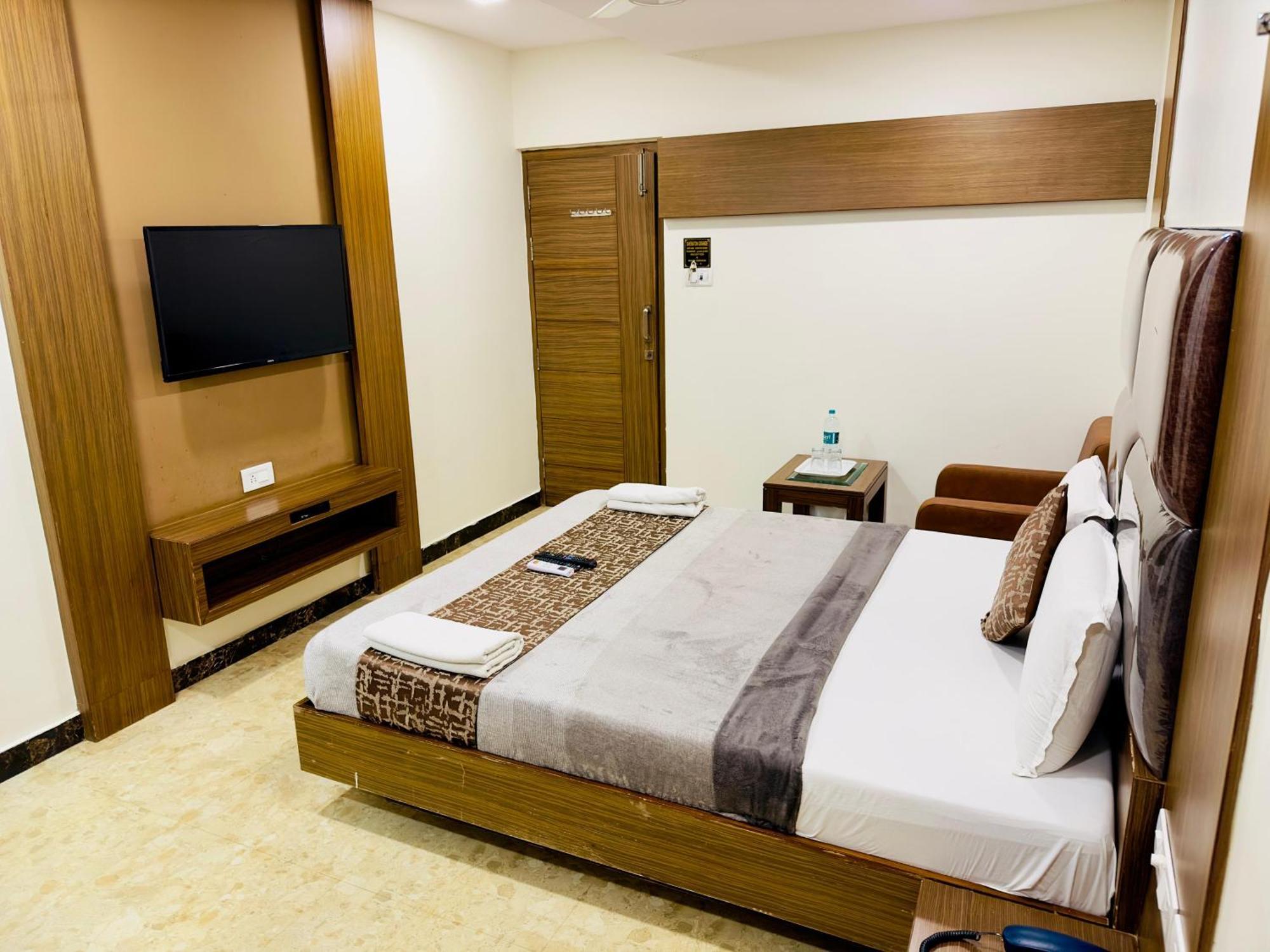 Sheraton Grande At Puratchi Thalaivar Dr Mgr Central Railway Station Chennai Exterior foto